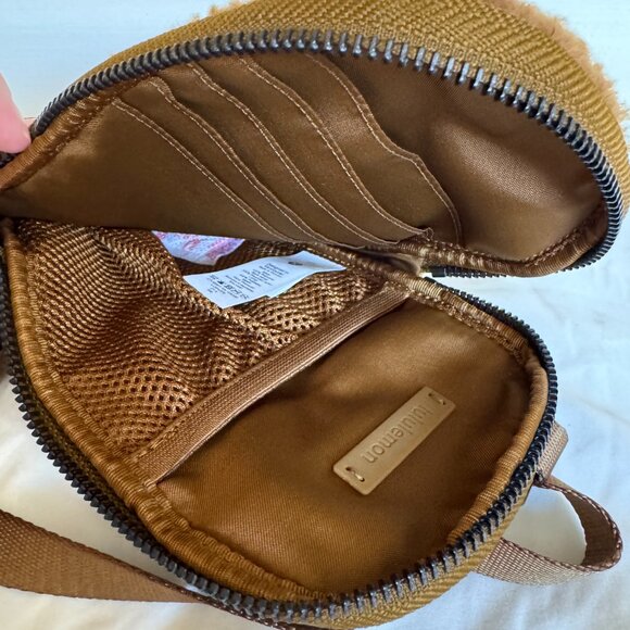 NWOT Lululemon Modular Phone Crossbody Bag Fleece Burnt Caramel Gunmetal Hardwar - Picture 12 of 15